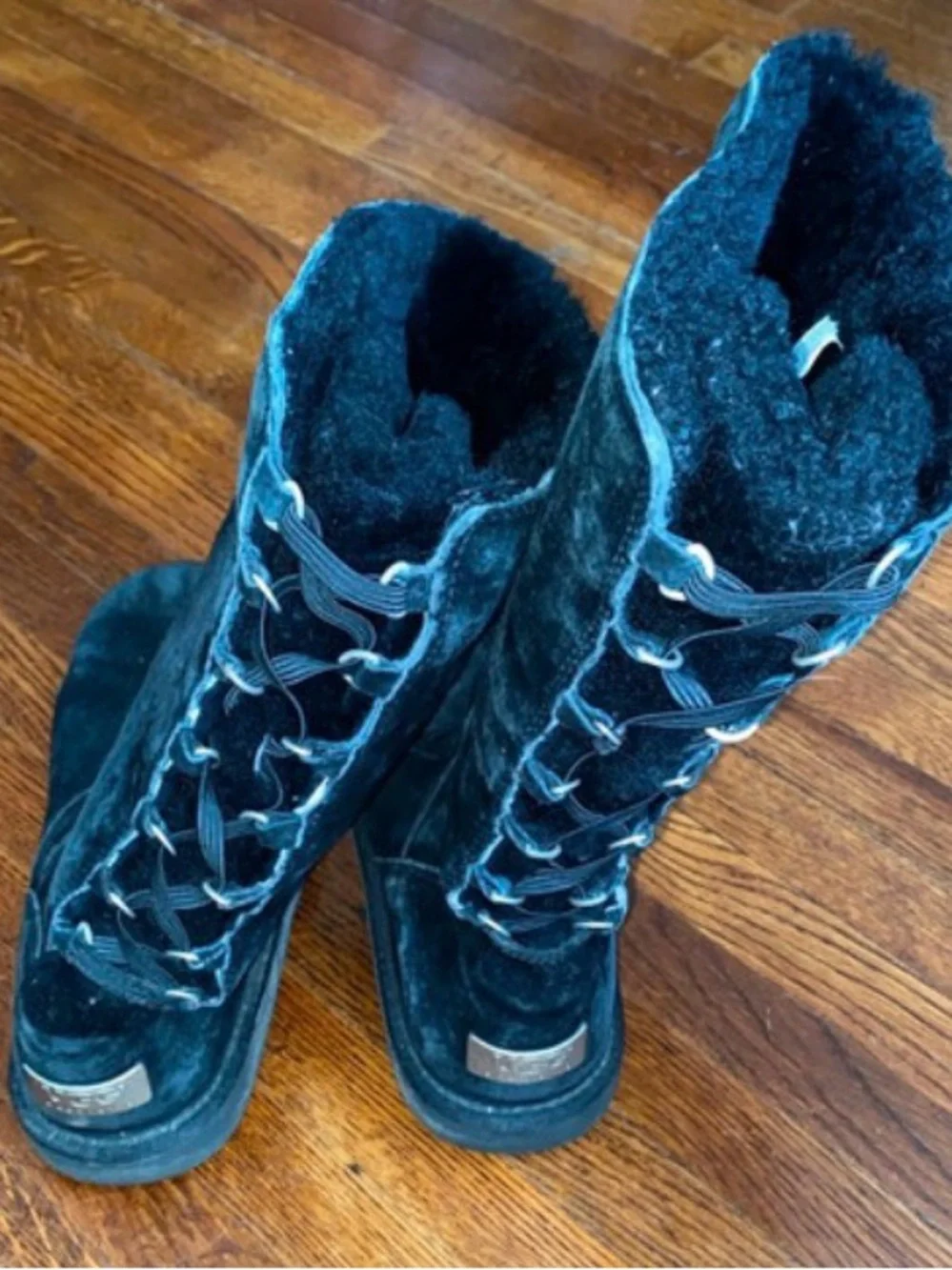 UGG Australia Womens Roseberry Winter Boots Size 8 Black Leather Sheepskin